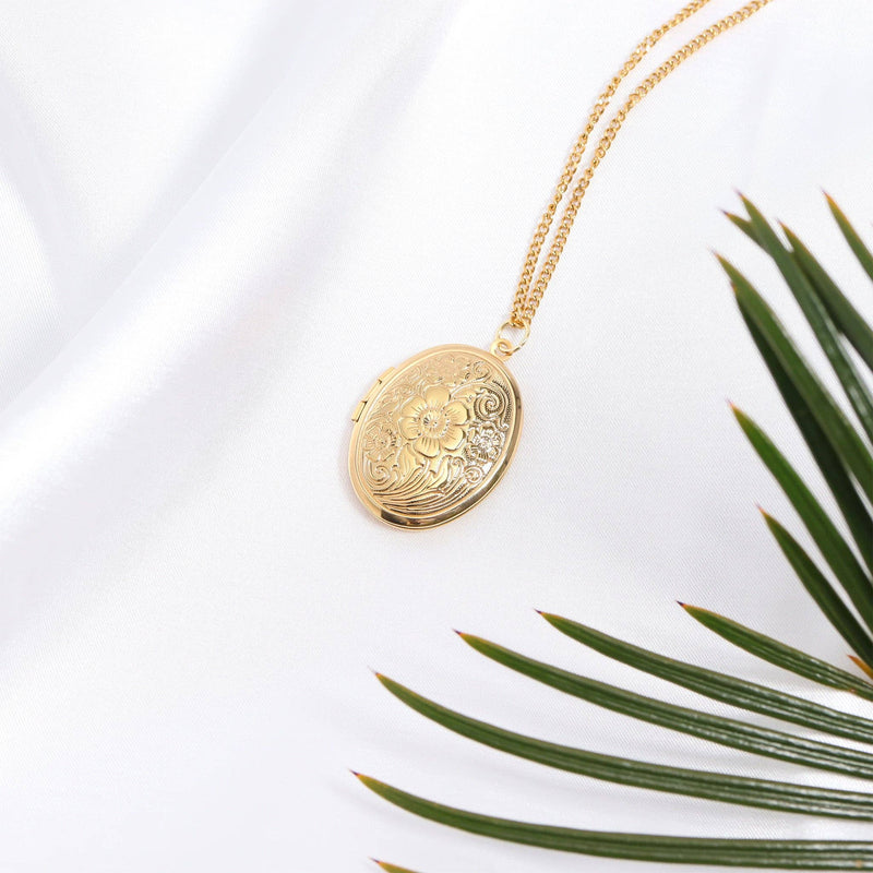 18K Gold PVD Stainless Steel Textured Oval Locket Pendant: Gold