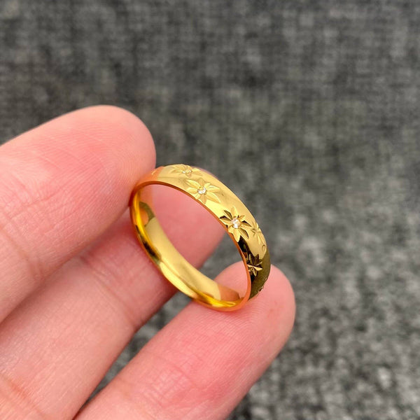18K Gold Plated Inlaid Stars Celestial Ring