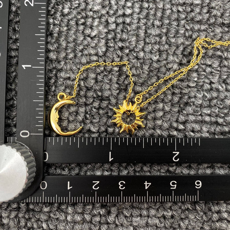 Sun Moon Lariat Necklace - Silver