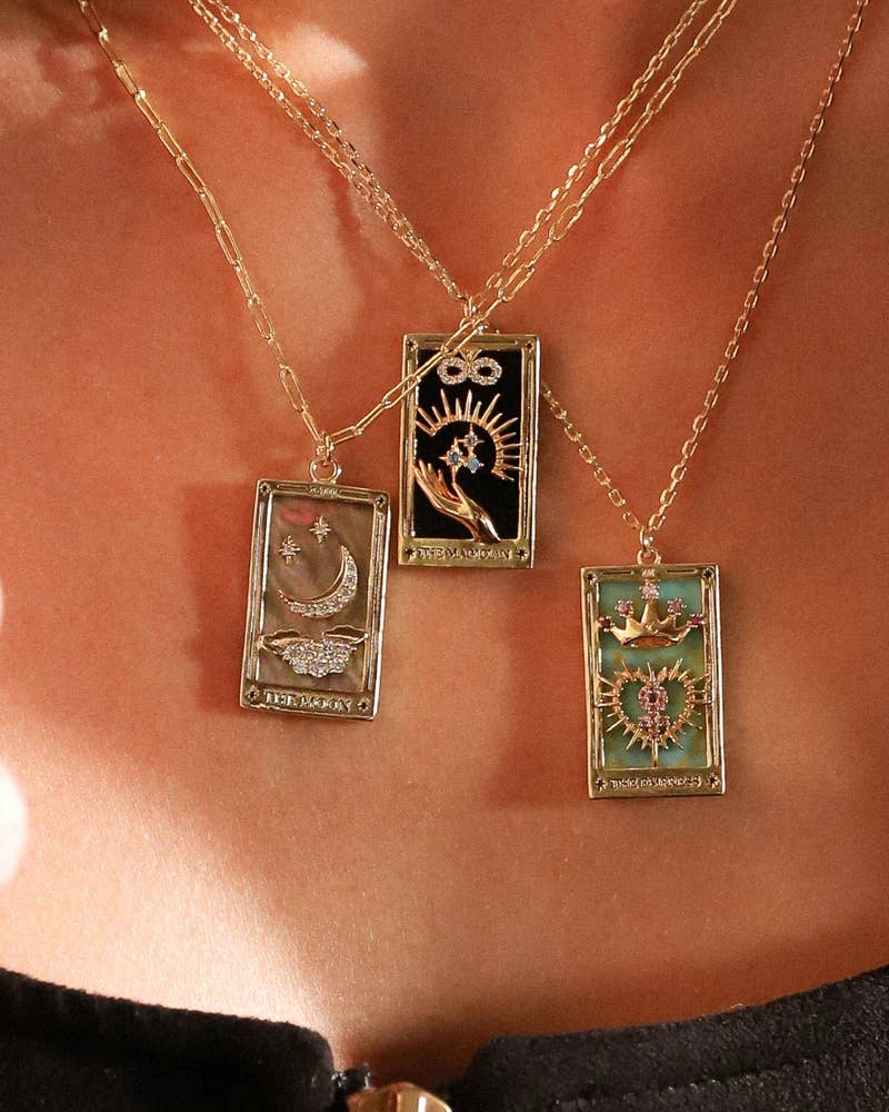 Tarot Card Necklace - Magician - 14K Gold stainless steel: Magician