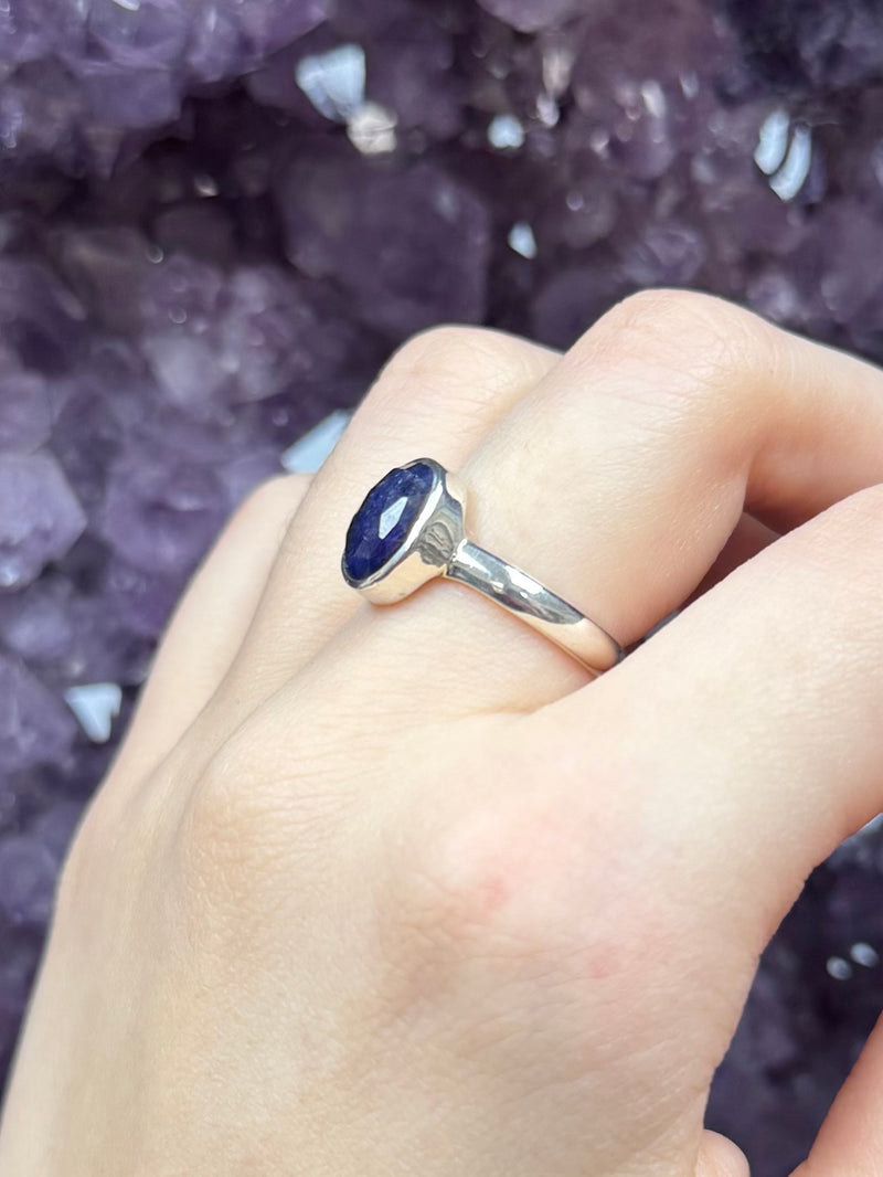 Faceted Sapphire Sterling Silver Ring Size 7