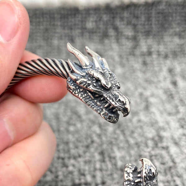 Double Dragon Head Stainless Steel Cuff Bangle