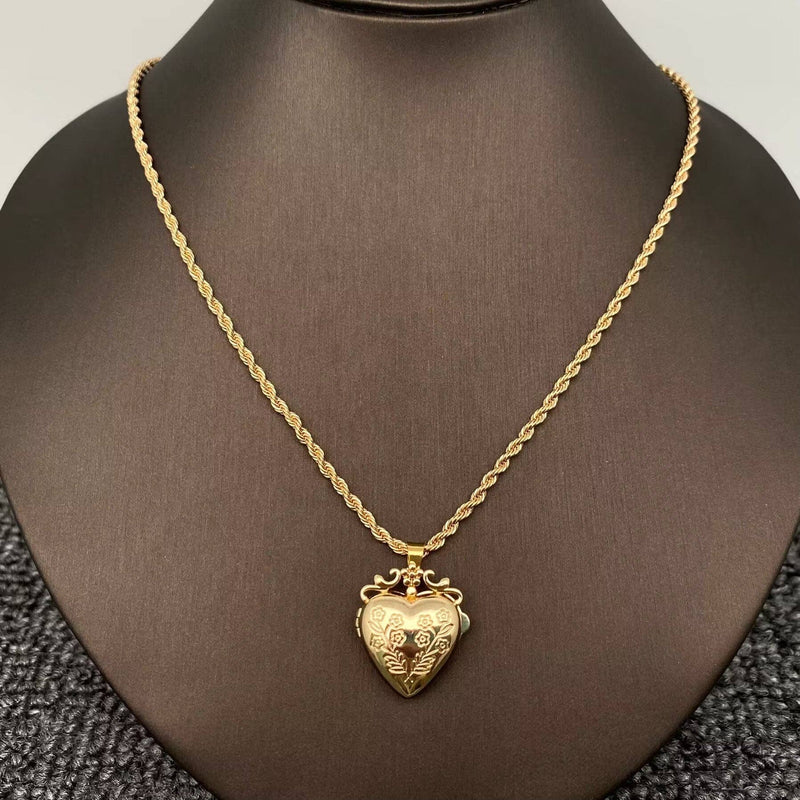 Floral Heart Locket on Rope Chain - 18K Gold-plate