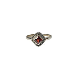 Garnet Stone Sterling Silver Ring.