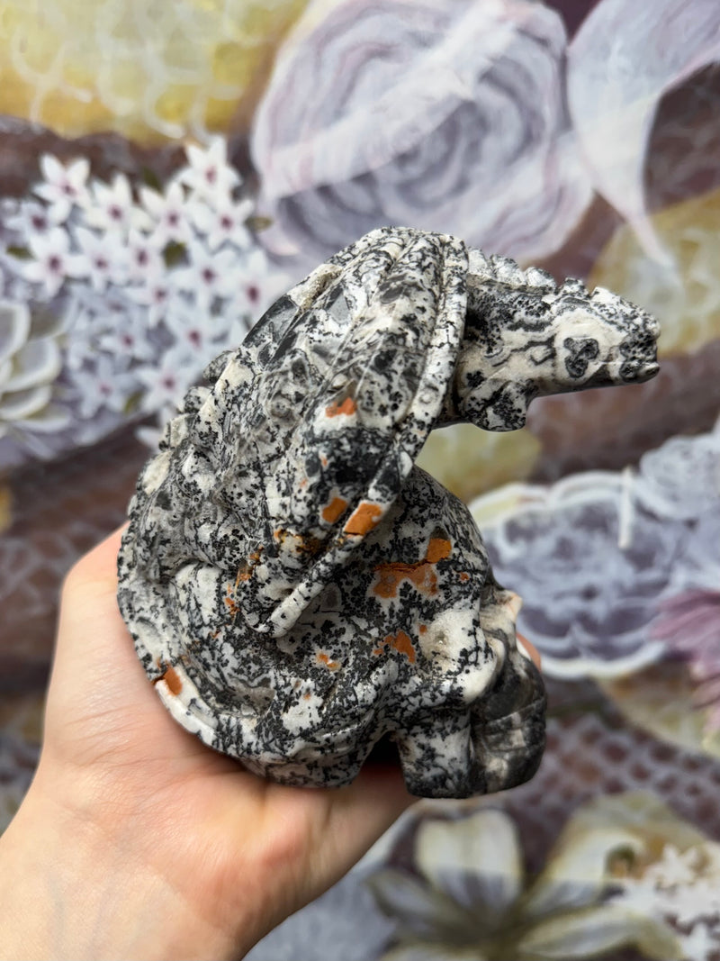 Dendritic Zebra Calcite Dragon and Skull Carving