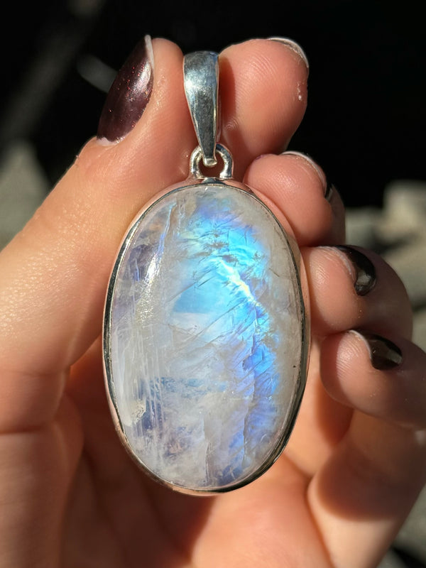 Sterling Silver Rainbow Moonstone Oval Pendant