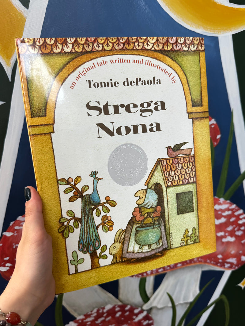 Strega Nona by Tomie dePaola