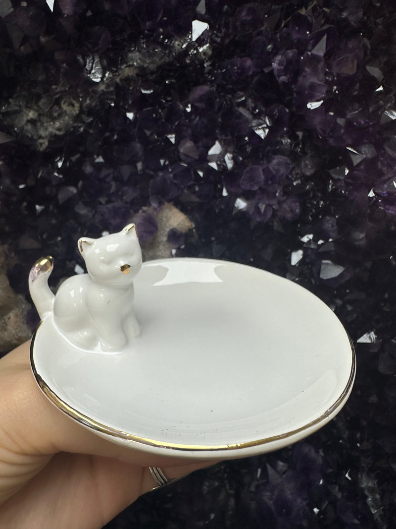 Cheri Cat Ceramic Ring Tray