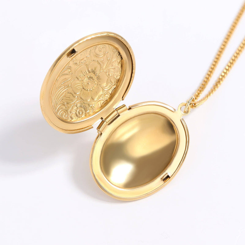 18K Gold PVD Stainless Steel Textured Oval Locket Pendant: Gold