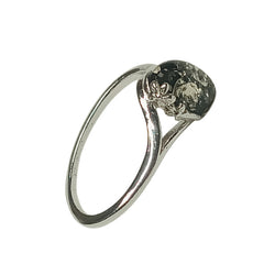 Green Amber / Flower Design Sterling Silver Ring