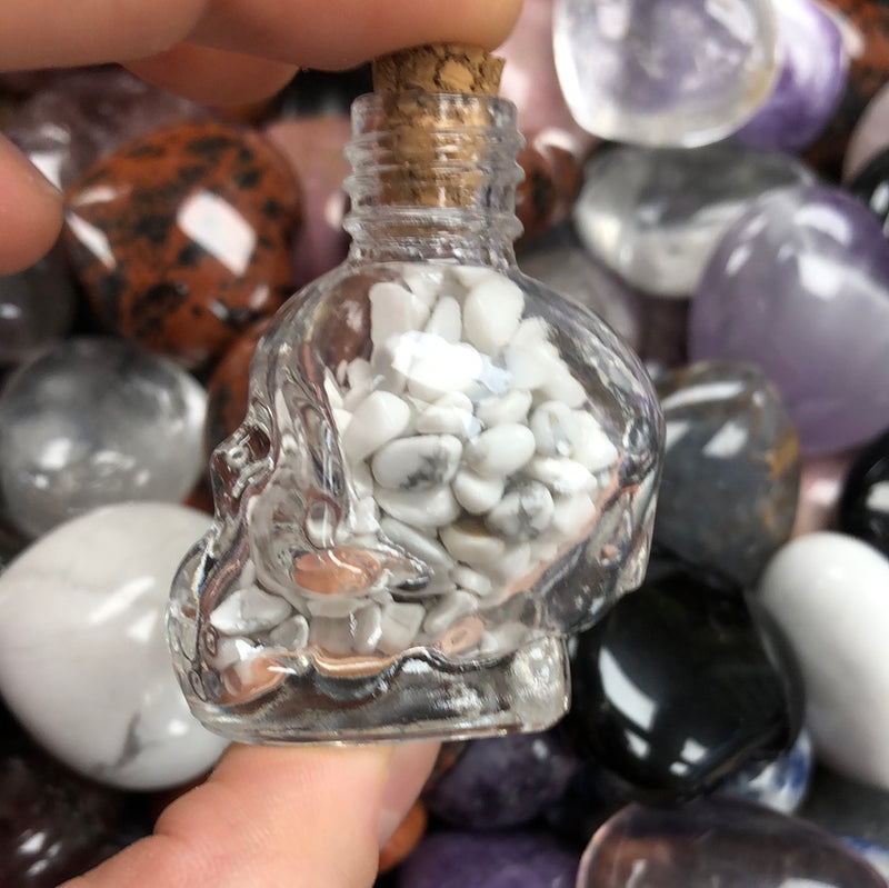 Mini Howlite Chips in Skull Bottle